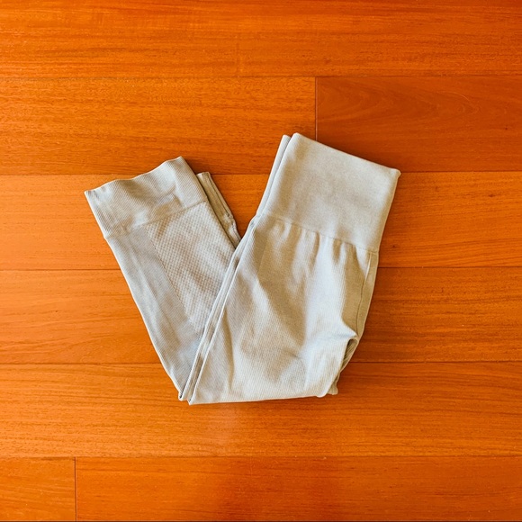 Lululemon Leggings - Picture 1 of 5